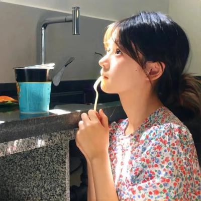 我们俩的婚姻